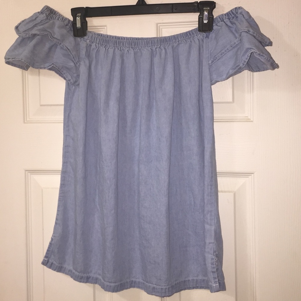 Off the shoulder top!
